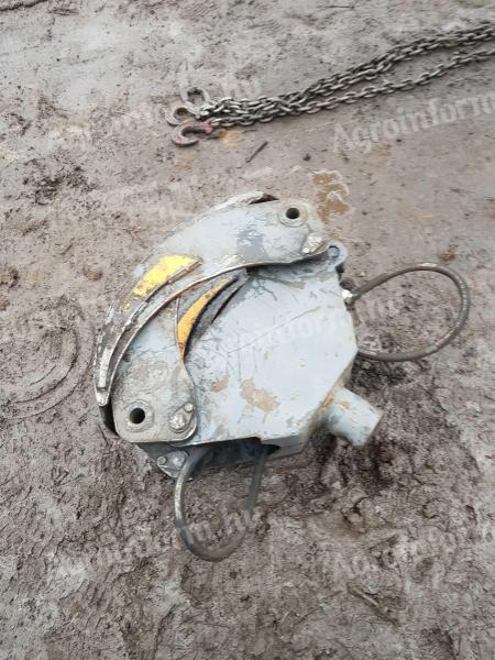 Rönkfogô kisméretű