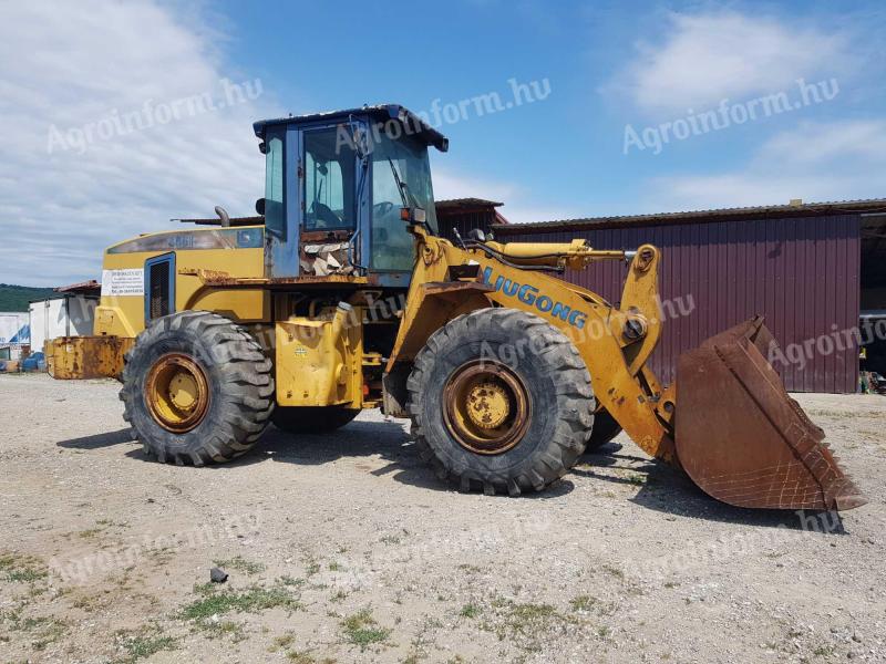 Liugong homlokrakodó