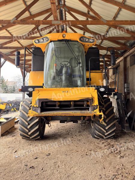New Holland CX6080 kombájn eladó