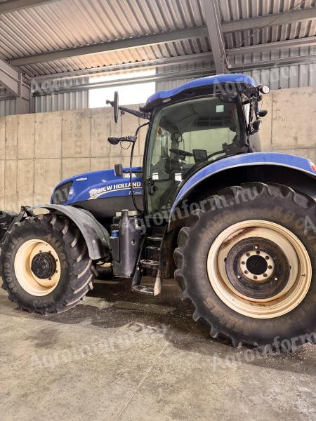 New Holland T7.200 traktor eladó