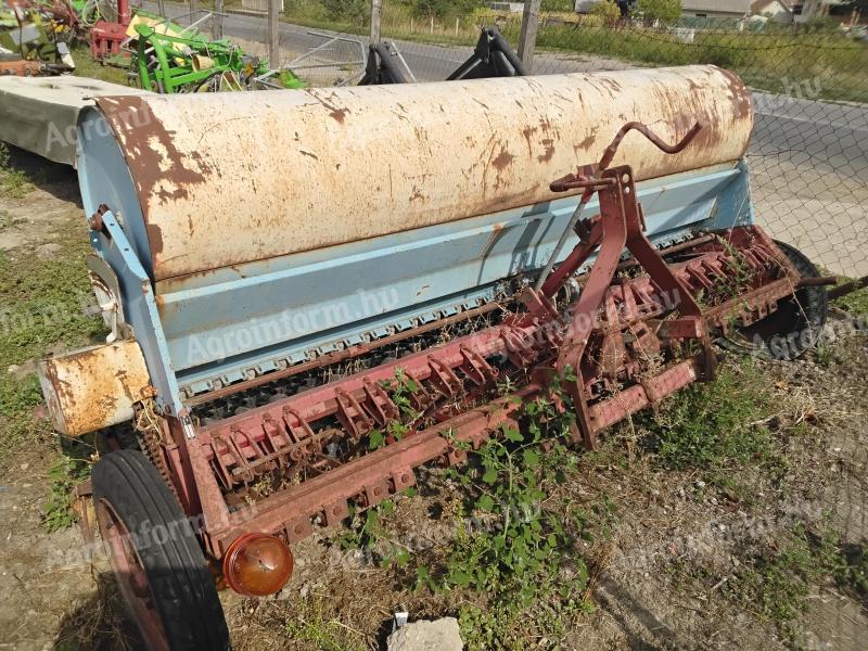 Isaria 3méteres csávázós vetögép