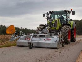 Fliegl TYP 600 seprőgép, 2300 mm munkaszélesség