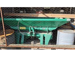 FERTI-2 2000 műtrágyaszóró eladó