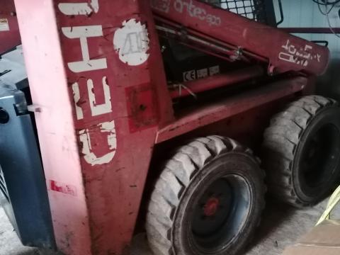 Gehl 4625 jó állapotban, eladó Bobcat rakodógép