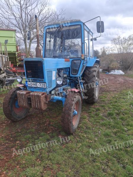 MTZ 80-as traktor kevés üzemórával, jó állapotban eladó
