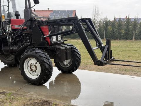 Belarus MTZ traktorokra homlokrakodó traktor