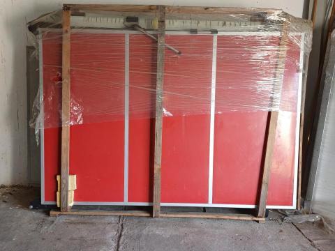 Hőszigetelt tolóajtó / hűtőkamra ajtó Hőszigetelt tolóajtó / hűtőkamra ajtó