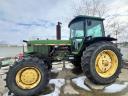 JOHN DEERE 4040