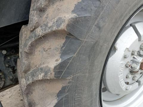 MTZ Belshina 18.4 R34 gumi eladó