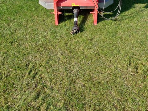 Woprol Junior 1200 kg műtrágyaszóró eladó cserélhető