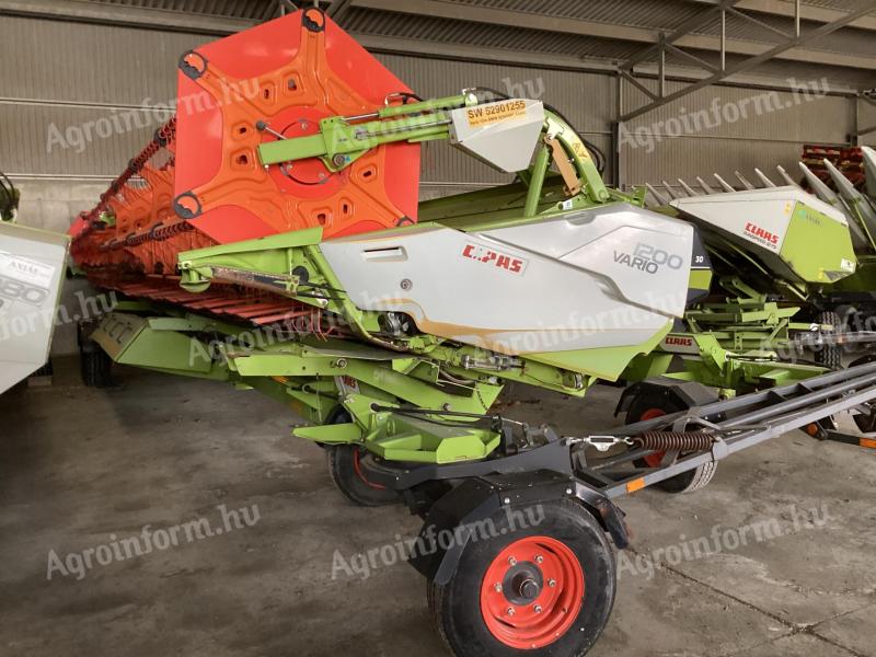 Claas Vario 1200 gabona vágóasztal szállító kocsival eladó