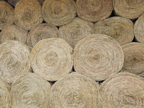 Szénabálák eladók Sárbogárdon Szénabálák eladók Sárbogárdon