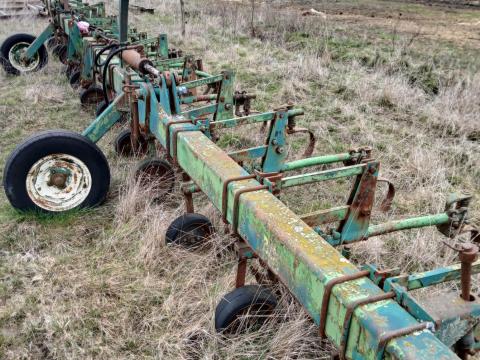 Sorközművelő John Deere eladó Sorközművelő John Deere eladó