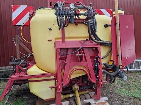 Hardi Master 800 literes függesztett permetező eladó Hardi Master 800 literes függesztett permetező eladó