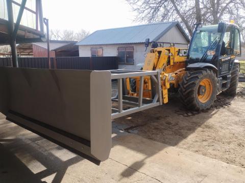 Gabona tolólap eladó