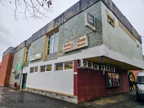 Létavértes abszolút központjában, 591 m2-es áruház eladó Létavértes abszolút központjában, 591 m2-es áruház eladó