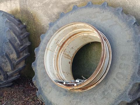 650/65 R38 IH Magnum ikerkerék 650/65 R38 IH Magnum ikerkerék