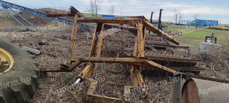 MTZ homlokrakó eladó