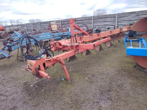 Kverneland 6 fejes ágyeke hidraulikus fogásszélesség állítással Kverneland 6 fejes ágyeke hidraulikus fogásszélesség állítással