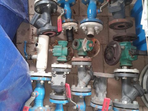 Ipari bontott peremes karimás gömbcsap golyós csap elosztó egyben