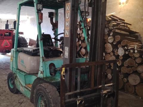 Mitsubishi 2 tonnás dízeltargonca