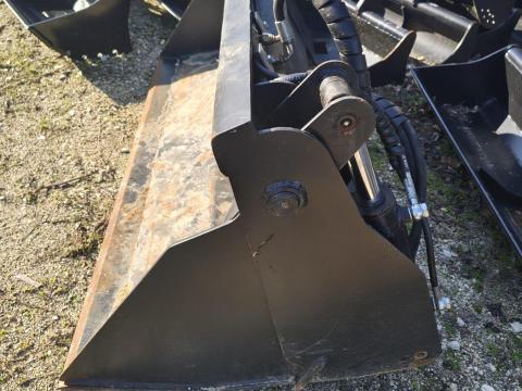 Bobcat nyitható kanál 150cm Bobcat nyitható kanál 150cm