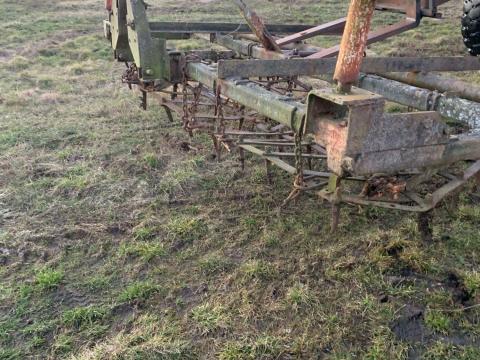 Fogas simító Fogas simító