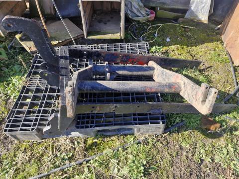 MTZ fronthidraulika eladó MTZ fronthidraulika eladó