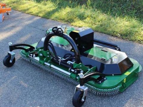 Új GEO GBH 180 kasza/szárzúzó soraljművelő kaszával, hidraulikus kitolással – előrendelési akcióban Új GEO GBH 180 kasza/szárzúzó soraljművelő kaszával, hidraulikus kitolással – előrendelési akcióban