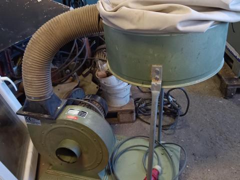 Faipari porelszívó forgácselszívó eladó Faipari porelszívó forgácselszívó eladó