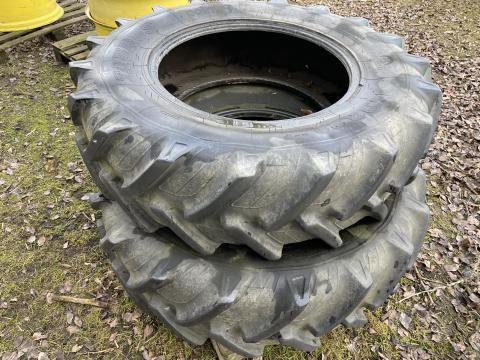 380/85 R28 eladó