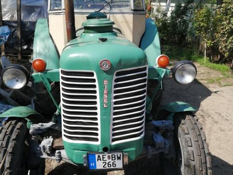 Veterán Zetor költözne