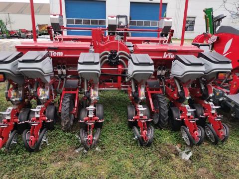 Irtem 6 soros, dupla tárcsás szemenkénti vetőgép Irtem 6 soros, dupla tárcsás szemenkénti vetőgép