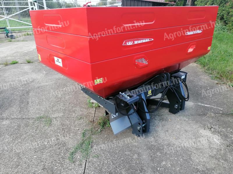 Műtrágyaszóró 1600 kg Woprol új