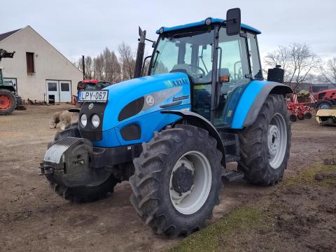 Landini Vision 100, 2010-es évjáratú, 9500 üzemórával, 2 db új első gumival Landini Vision 100, 2010-es évjáratú, 9500 üzemórával, 2 db új első gumival