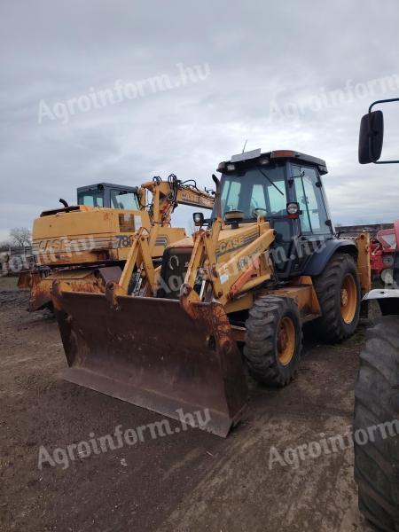 Case 580 Super LE kotrórakodó,  1999-es évjárat,  üzemképes állapotban