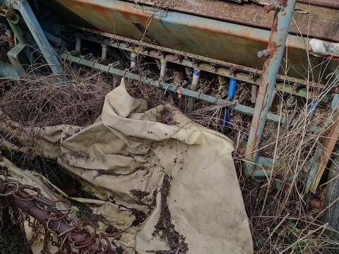 Gabonavetőgép eladó Gabonavetőgép eladó