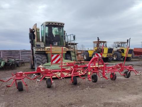 SIP Spider 685 Pro rendterítő 7méteres, 2013-as évjárat SIP Spider 685 Pro rendterítő 7méteres, 2013-as évjárat