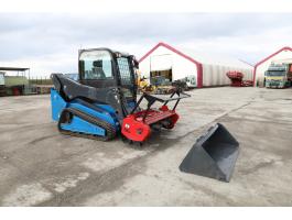 Eladó szinte új állapotú Mach Pro MP20 gumilánctalpas rakodó Giyi Mulcher-rel