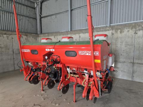 Eladó Gaspardo MTE 6 soros szemenkénti vetőgép teleszkópos vázzal, műtrágyatartállyal