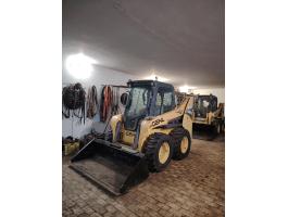 GEHL R165 2018-as évjáratú,  új gumikkal