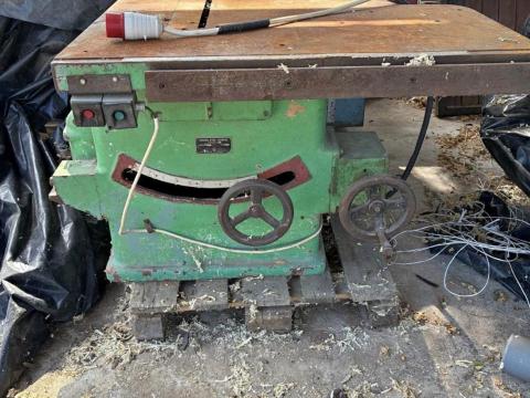 Kiskőrösi 500 körfűrész Kiskőrösi 500 körfűrész