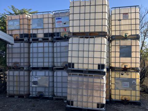 1000 l-es IBC tartály eladó