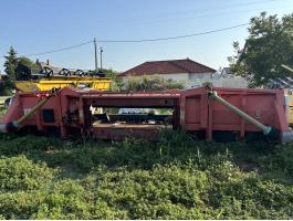 Oros Cornado 8 soros csukható kukorica adapter New Holland-hoz