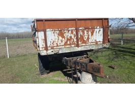 Egytengelyes Ifa billenő pótkocsi eladó