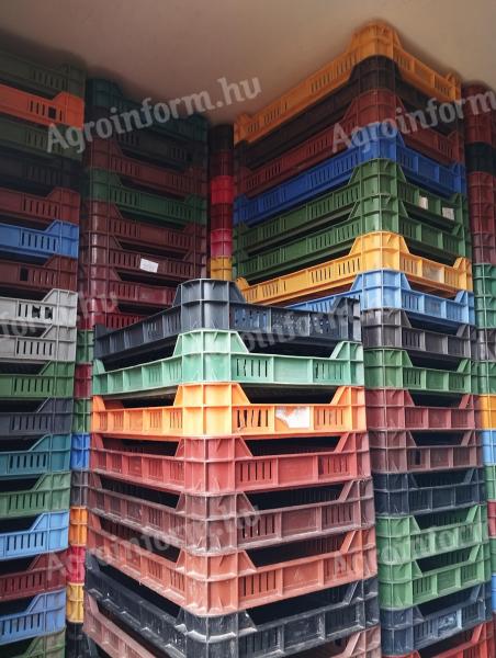 M5-ös műanyag rekesz eladó