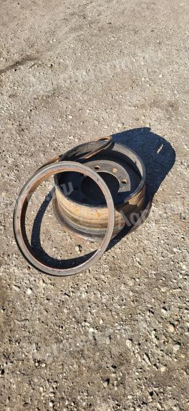 Ifa középnyomott pótkocsi felni eladó