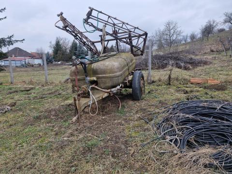 Eladó 1600 literes permetező