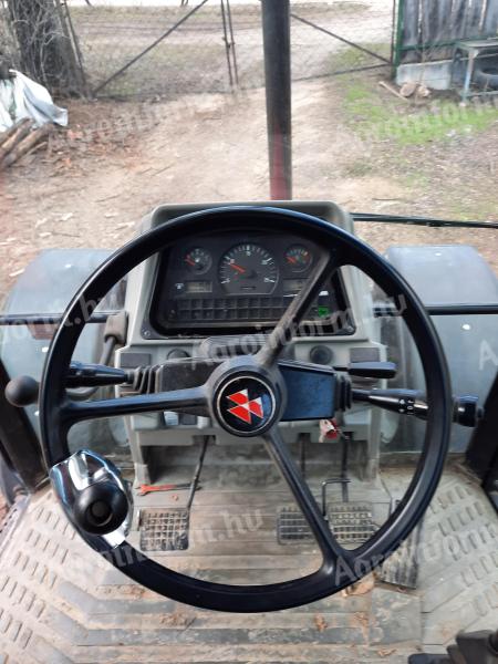 Eladó Massey Ferguson 6110-es traktor