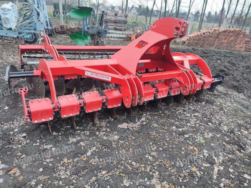 Strumyk Tiger 2,7 m rövidtárcsa eladó MTZ ZETOR